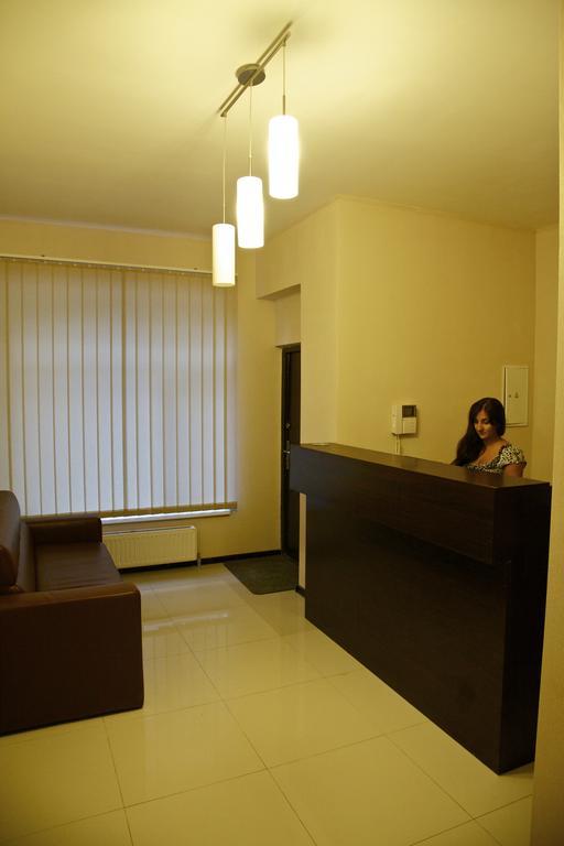 Hôtel West à Kharkiv Extérieur photo